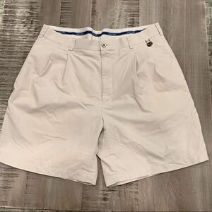 🌺3 FOR $20🌺 - Men Jantzen light tan shorts 38 pleated